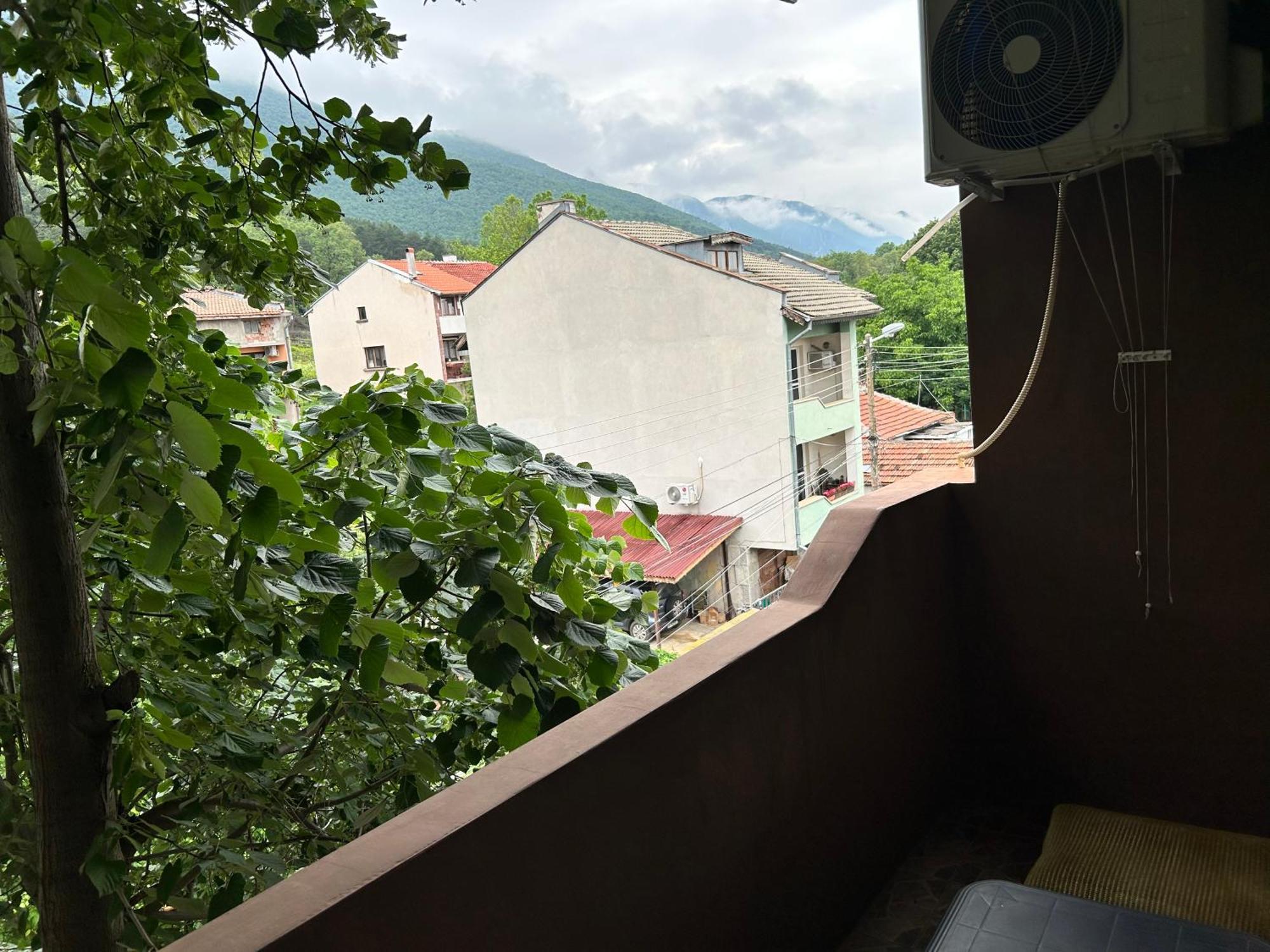 Apart House Ana Апартамент За Гости Ана Vratsa Exterior photo